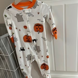 Halloween sleeper *New*🎃👻